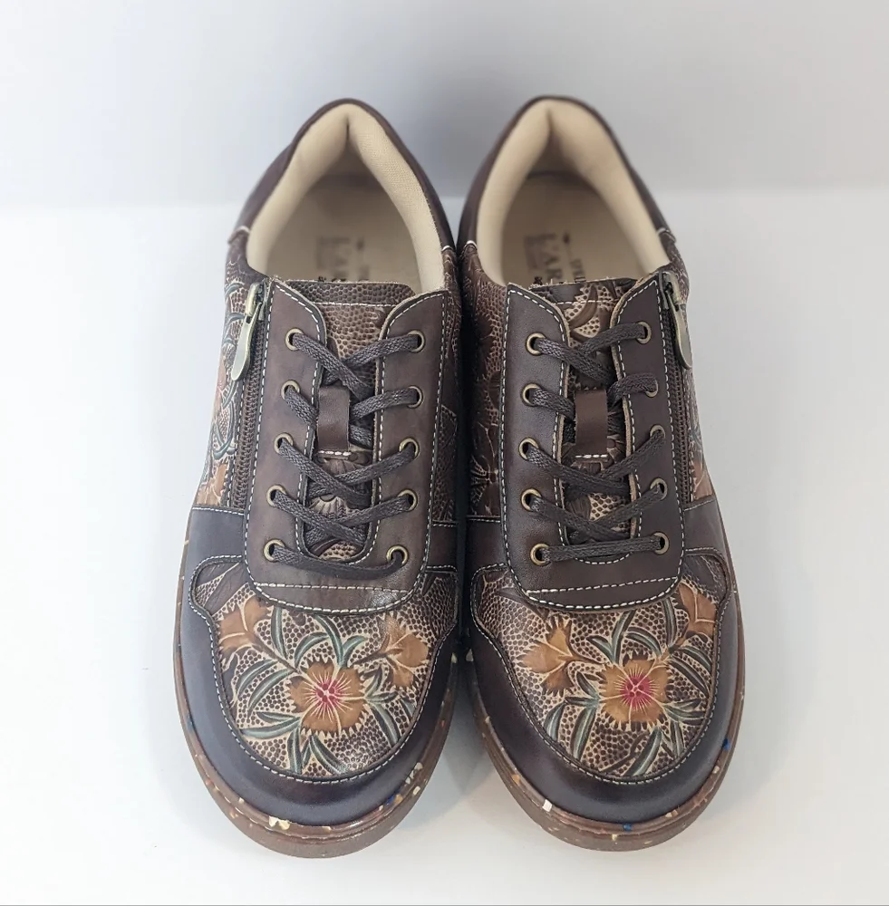 NWOT Spring Step L ' Artiste Leather Sneakers